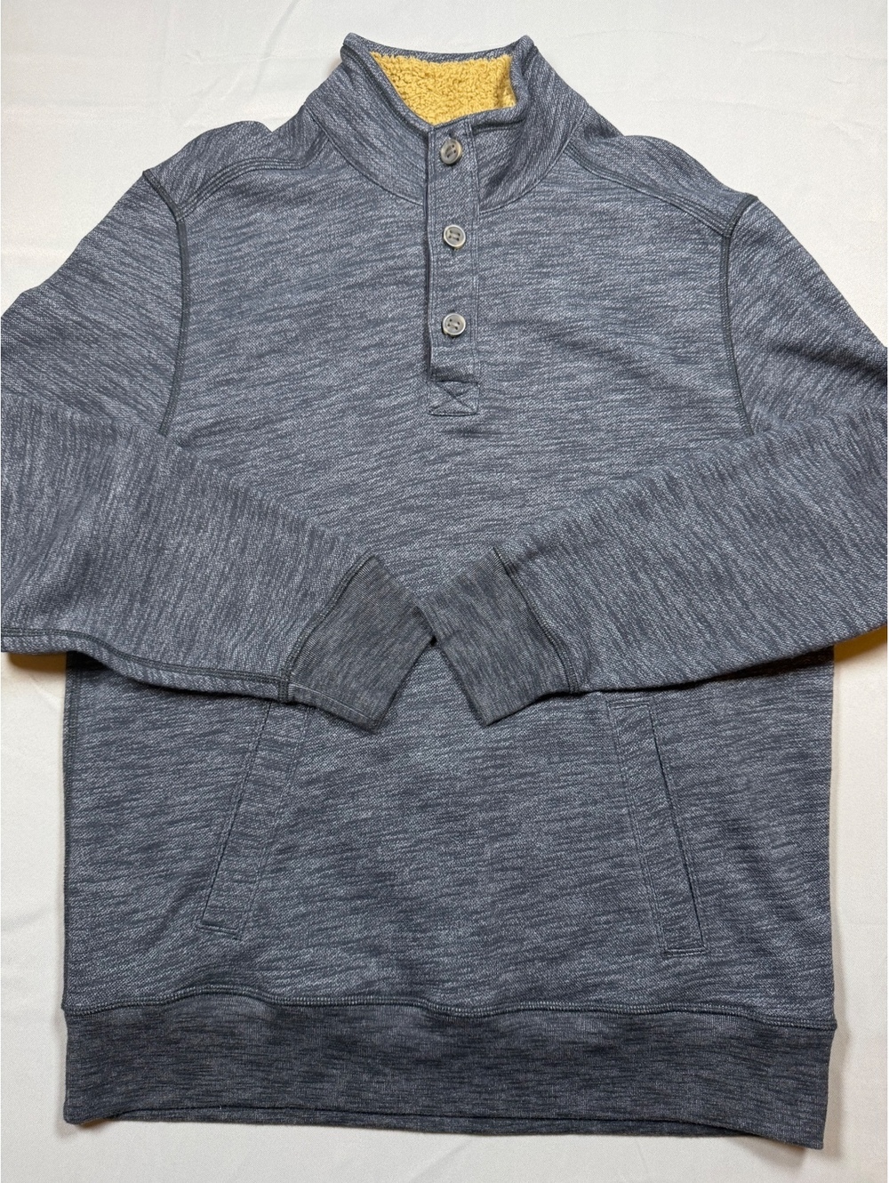 G.H. Bass gray sherpa lined henley pullover
